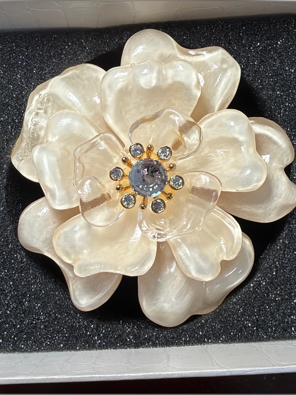 Vintage St. John Couture Lucite Swarovski Crystal Camellia Flower Brooch Pin NIB